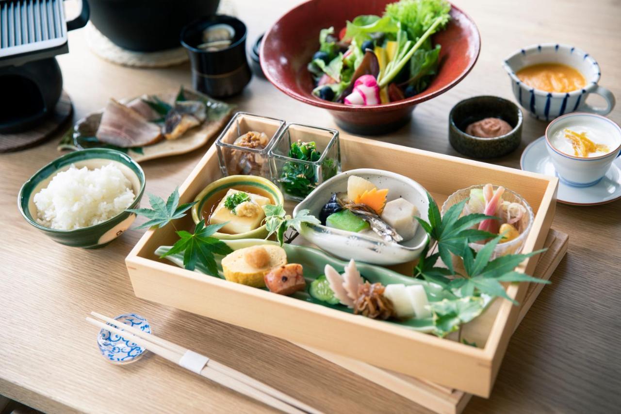 הצוקייצ'י 宮島離れの宿 Ibuku 別邸 -Miyajima Hanarenoyado Ibuku Bettei- מראה חיצוני תמונה